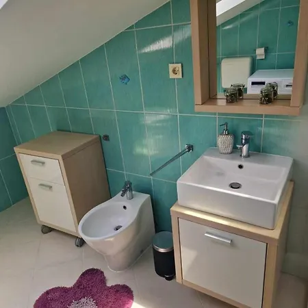 Noah Apartment